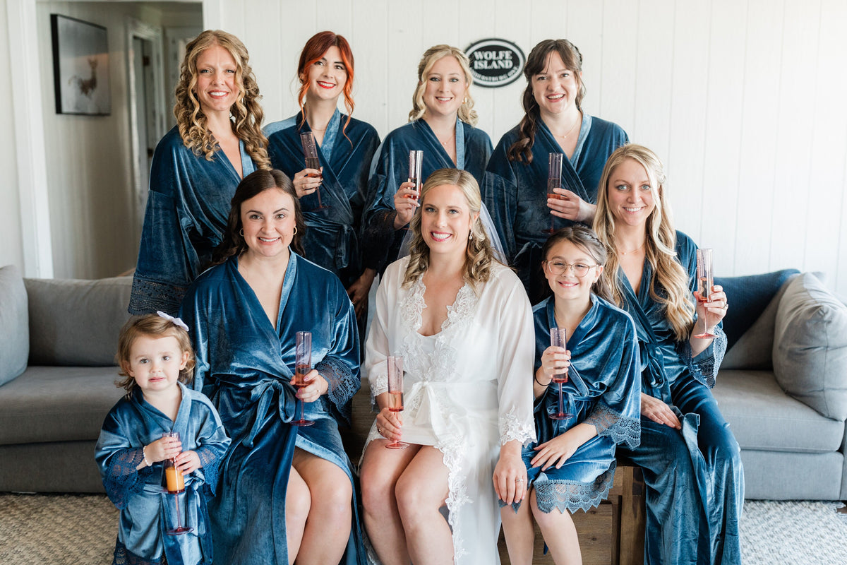 Lace Trim Stretch Velvet Robe: Kimono Style