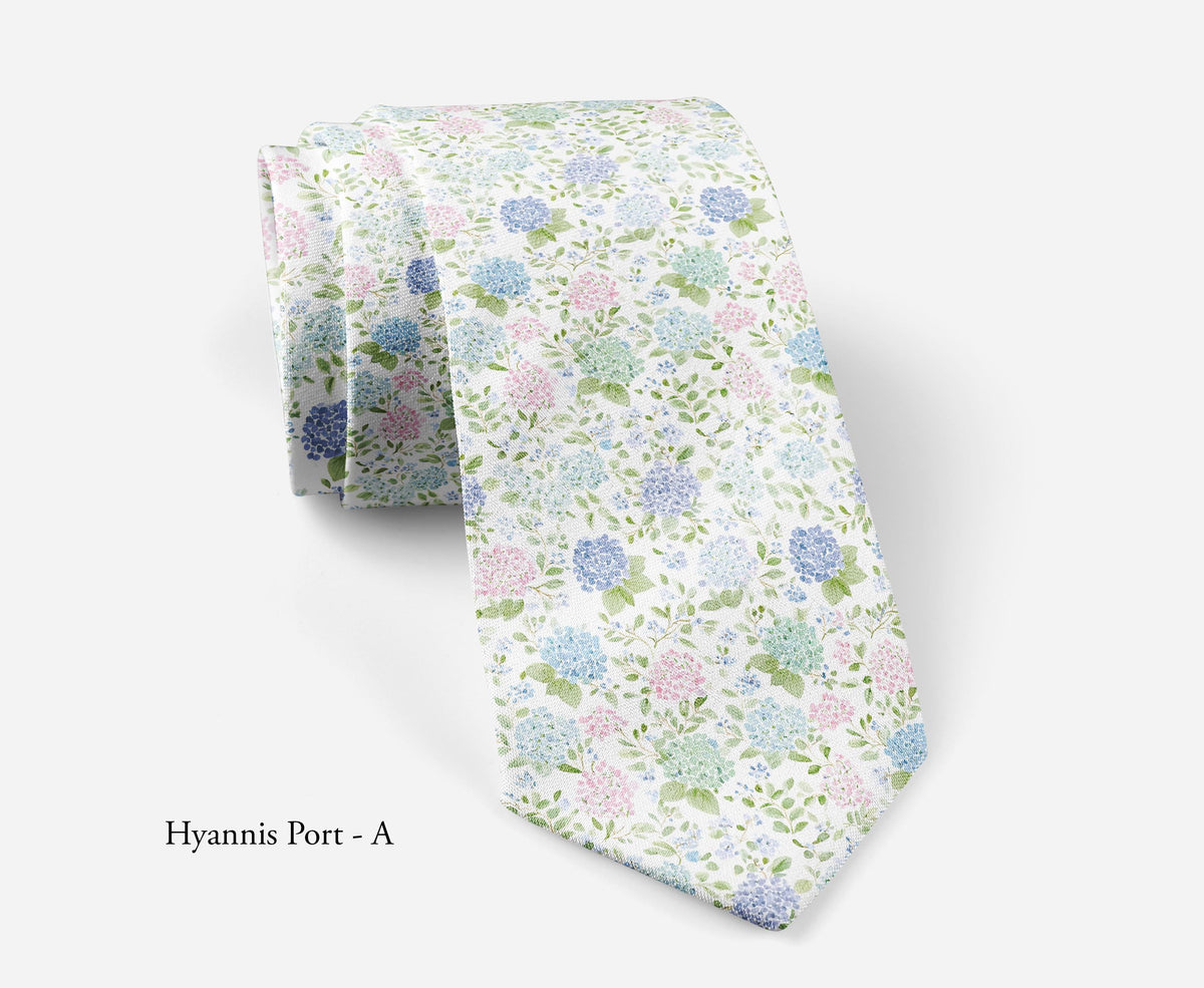 Hyannis Port Floral Tie & Accessories